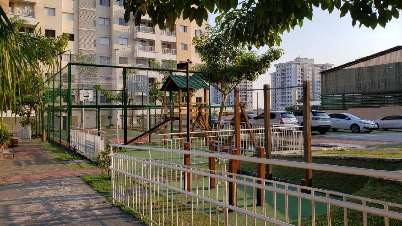 Life Ponta Negra Apartment มาเนาส์ ภายนอก รูปภาพ